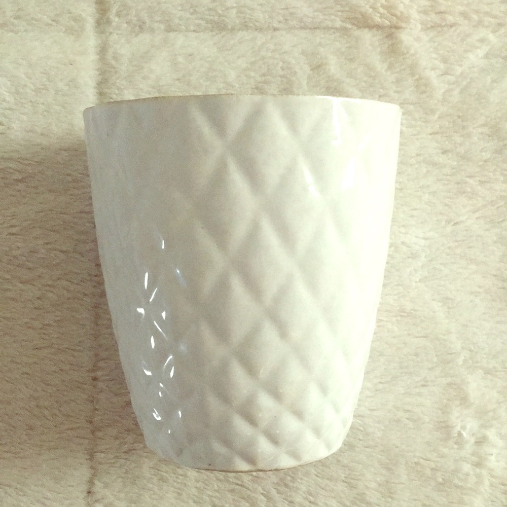 White printed Vase
